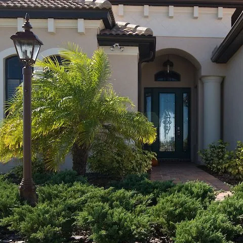 thumbnail for publication: Ornamental Palms for South Florida